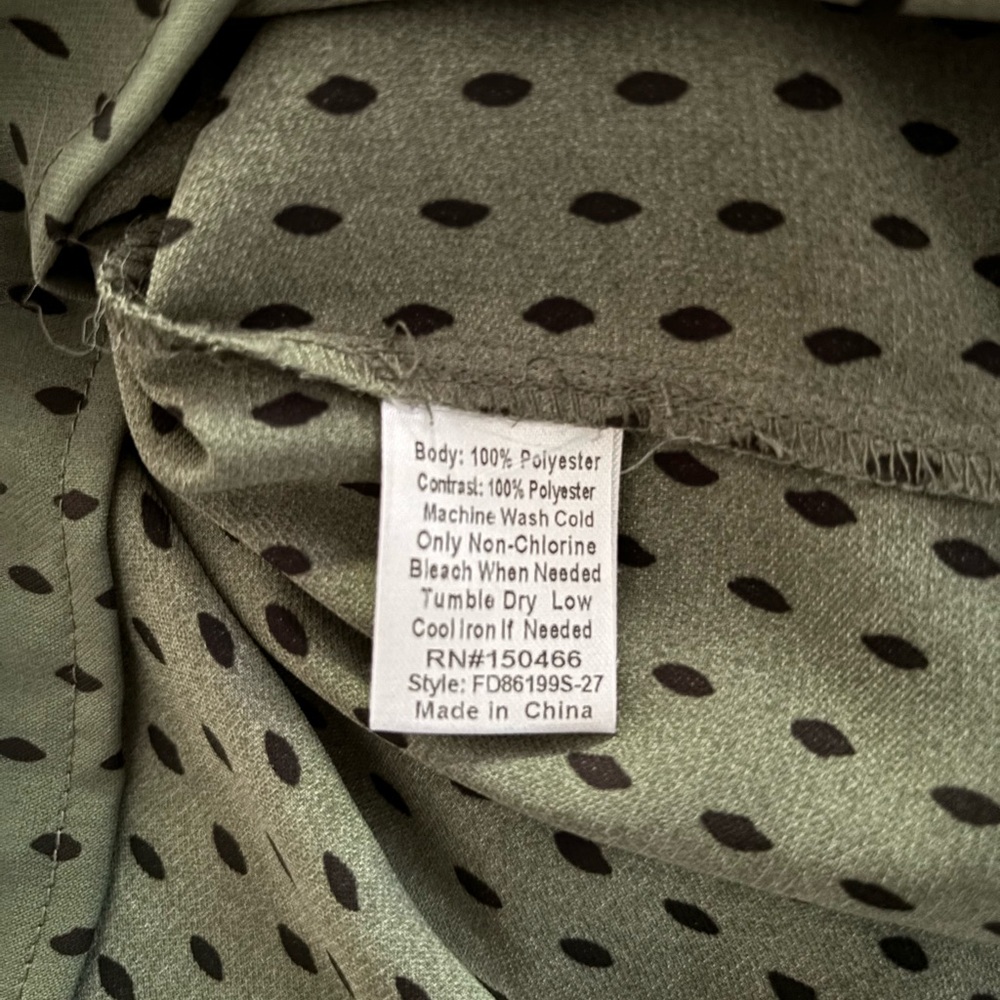 Monday Fun short sleeve blouse size L - Picture 5 of 5